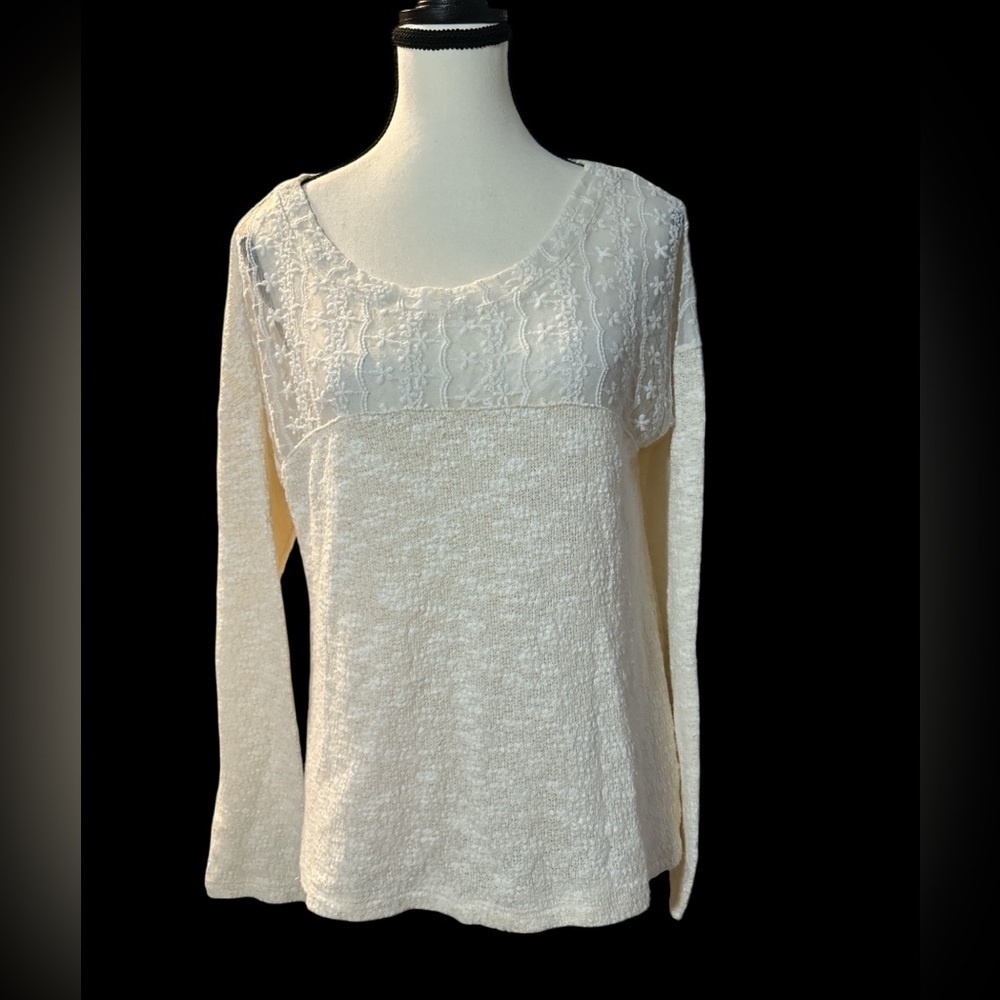 Hannah Cream Lace Blouse